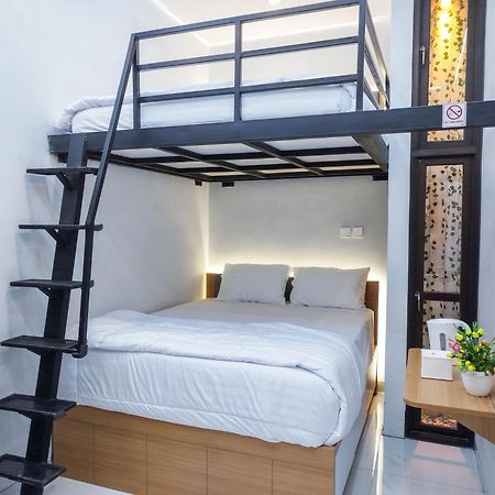 Laswi Syariah Guest House Bandung Zewnętrze zdjęcie